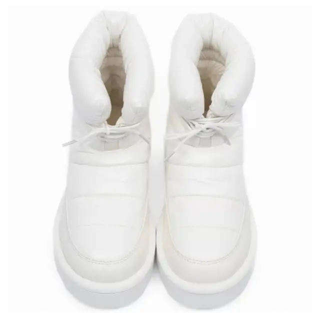 Classic Mini Blow — White