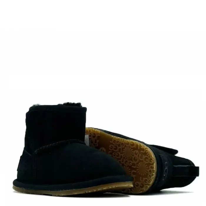 UGG Baby Mila Black — Black