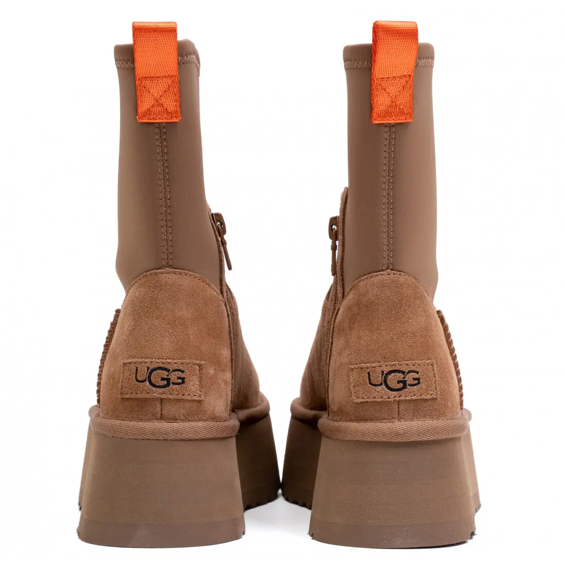 Classic Platform Dipper Boot — Chestnut
